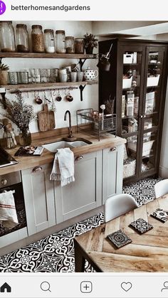 Love the wooden shel