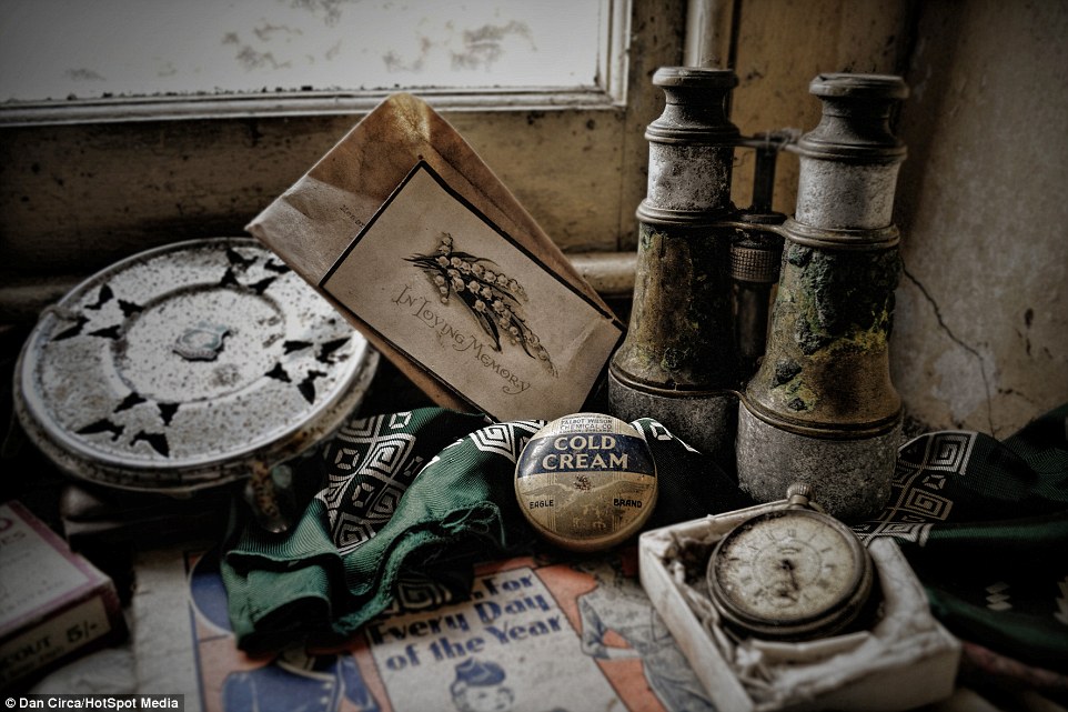 Cloud House Welsh farmhouse  binoculars and pocket watch DAN CIRCA