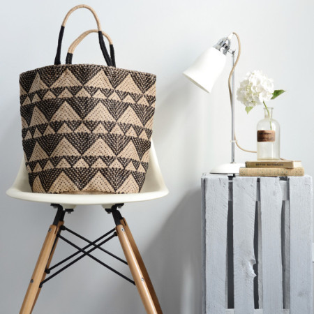Decorator's Notebook jute bag black triangles - low res