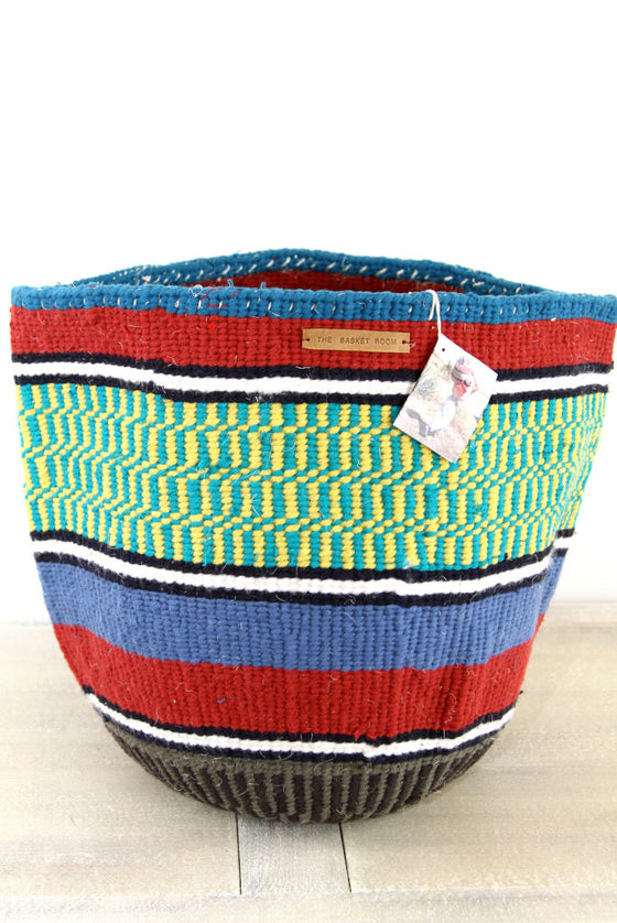 Nifty Large Planter: Red/Mixed Stripe