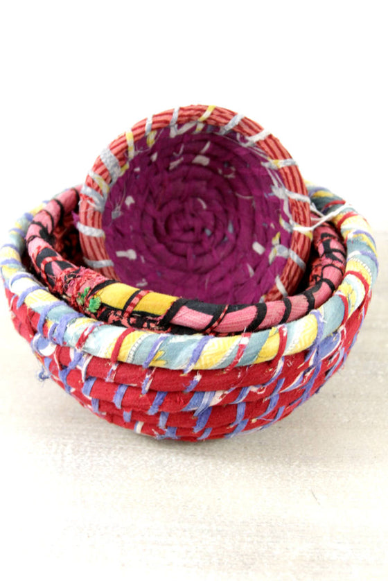 Recycled Sari Round Nesting Baskets: Red/Blue