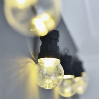  Well, that's one way to cheer up our home office! #myhome #lighting #lightingdesign #lightinspired #vintage #retro @lights4fun 