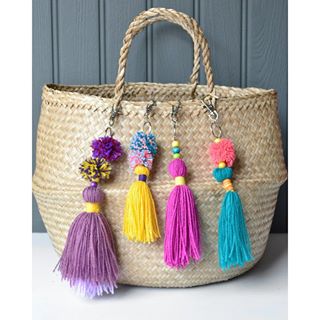  After a successful event with @nomadsclothing last week we thought we'd share Bethan's pom-pom workshop tutorial over on the Decorator's Notebook Blog 