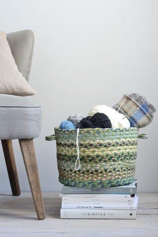 Braided utility basket: Mint green