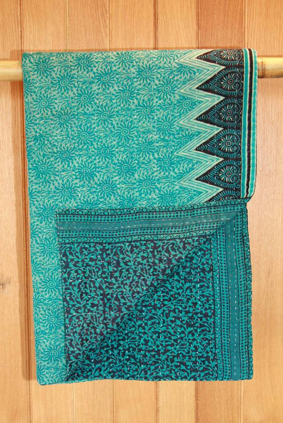 Kantha quilt 19: by Tonu